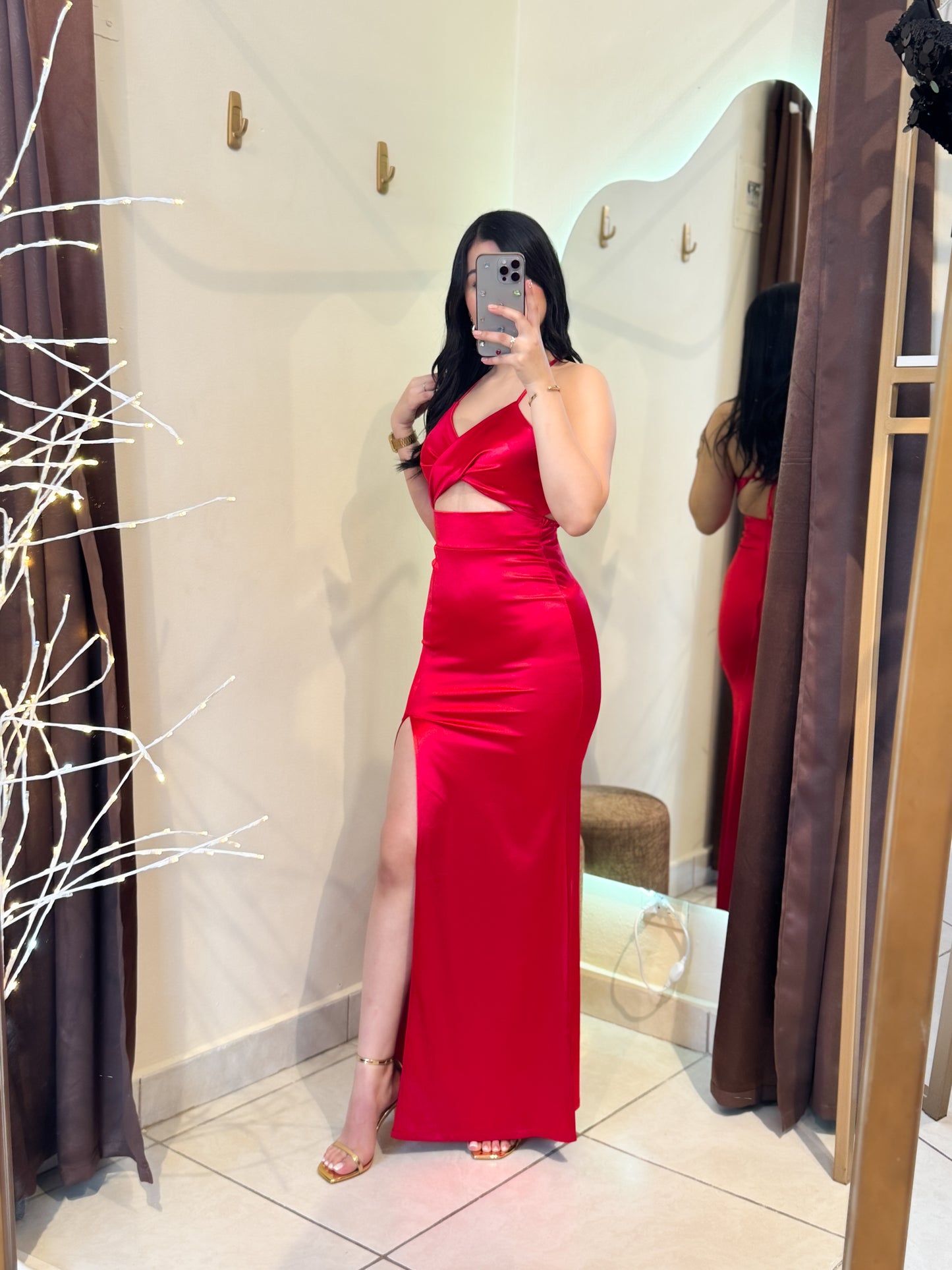 Vestido rojo satinado