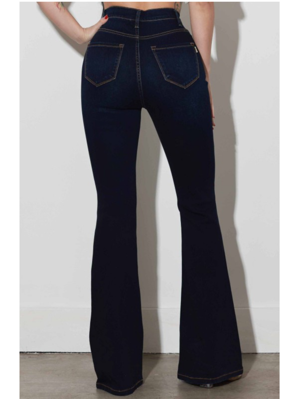 Flare jeans with shaper
