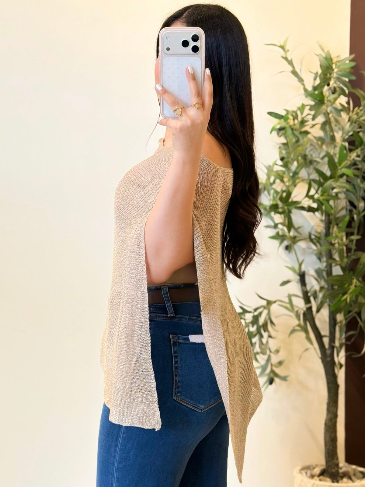 Blusa capa detalles dorados