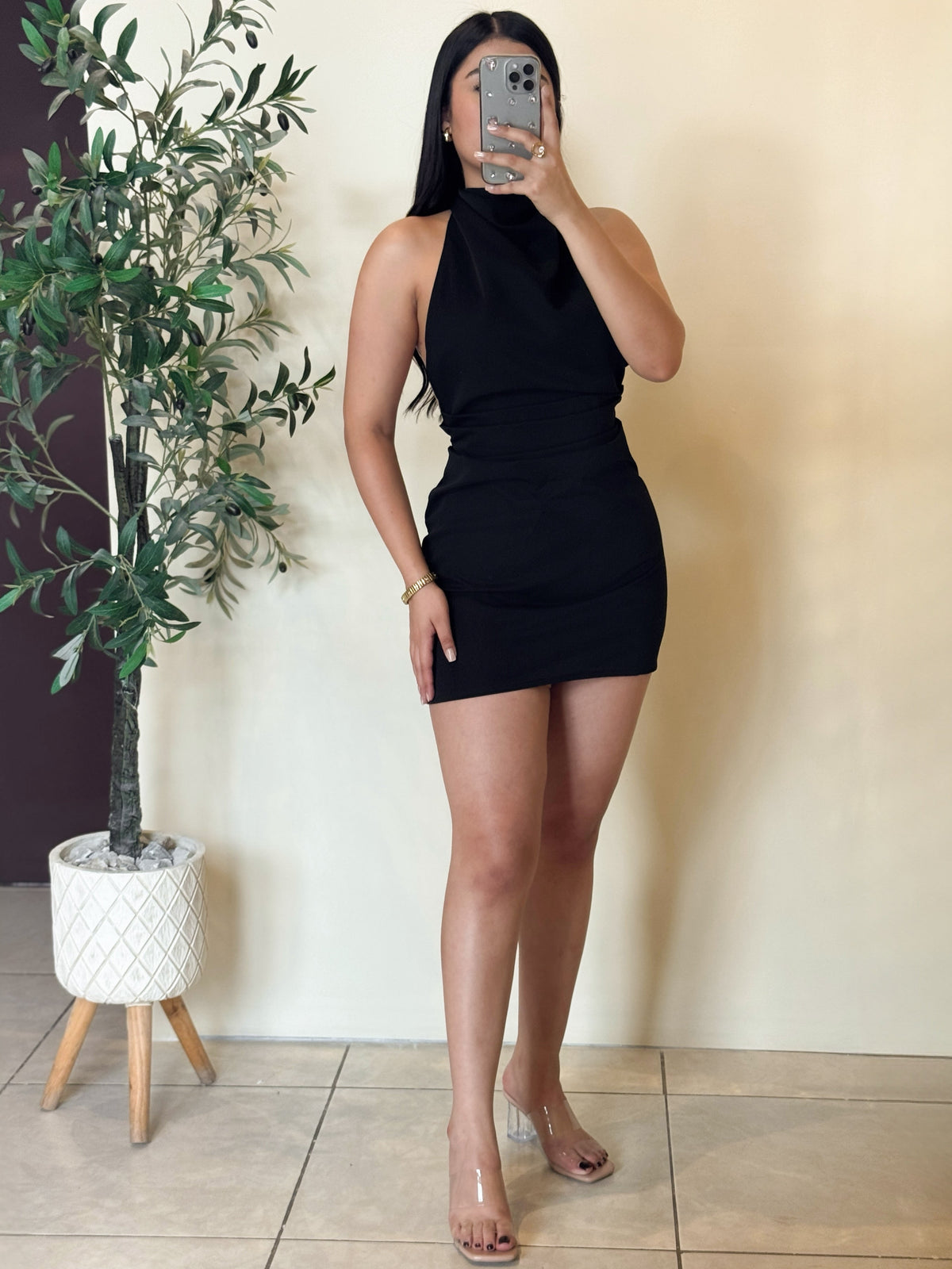 Vestido satín mini