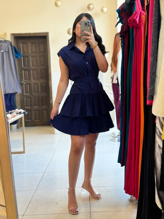 Vestido azul con revuelos