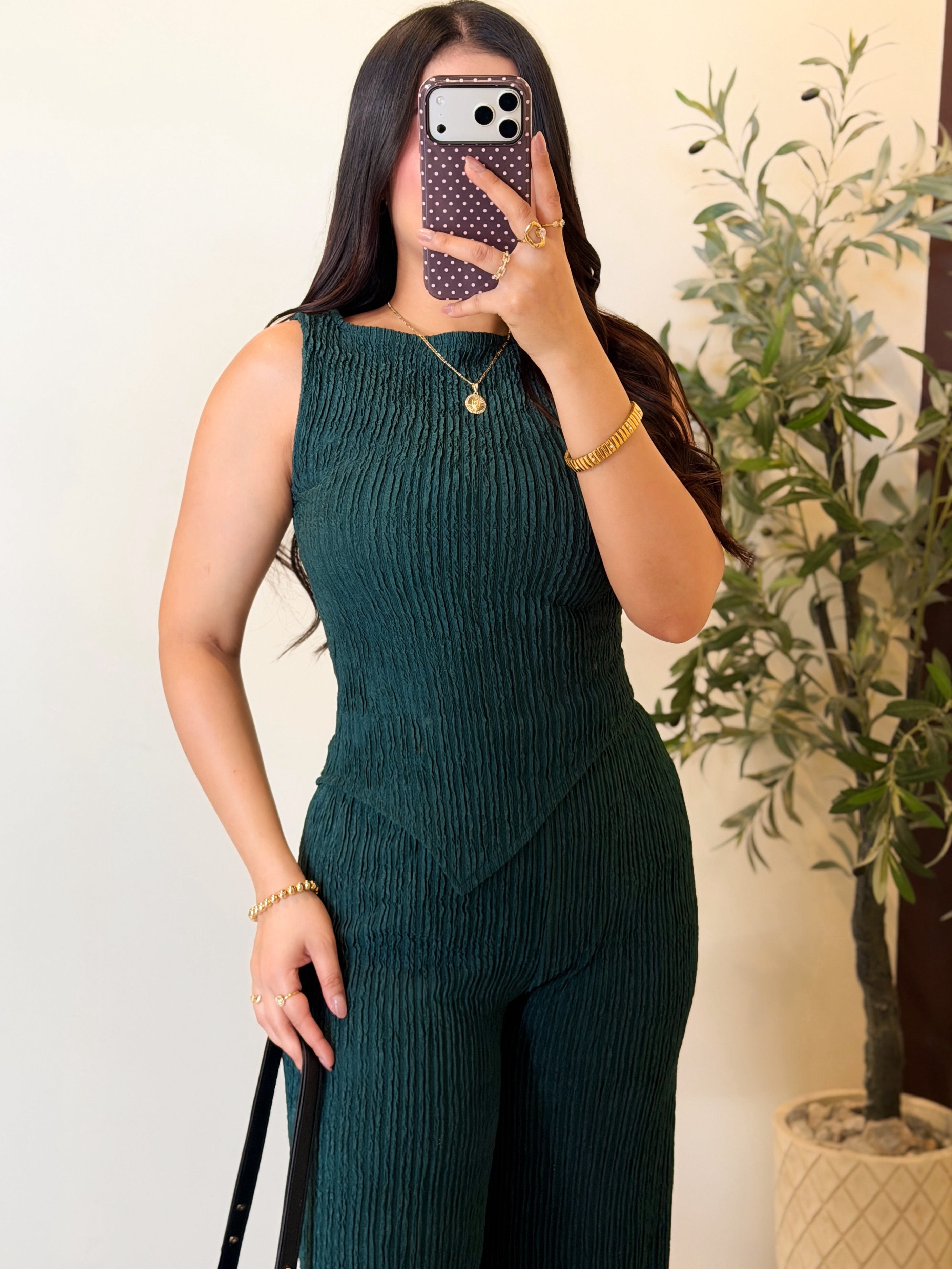 Conjunto pantalón y blusa