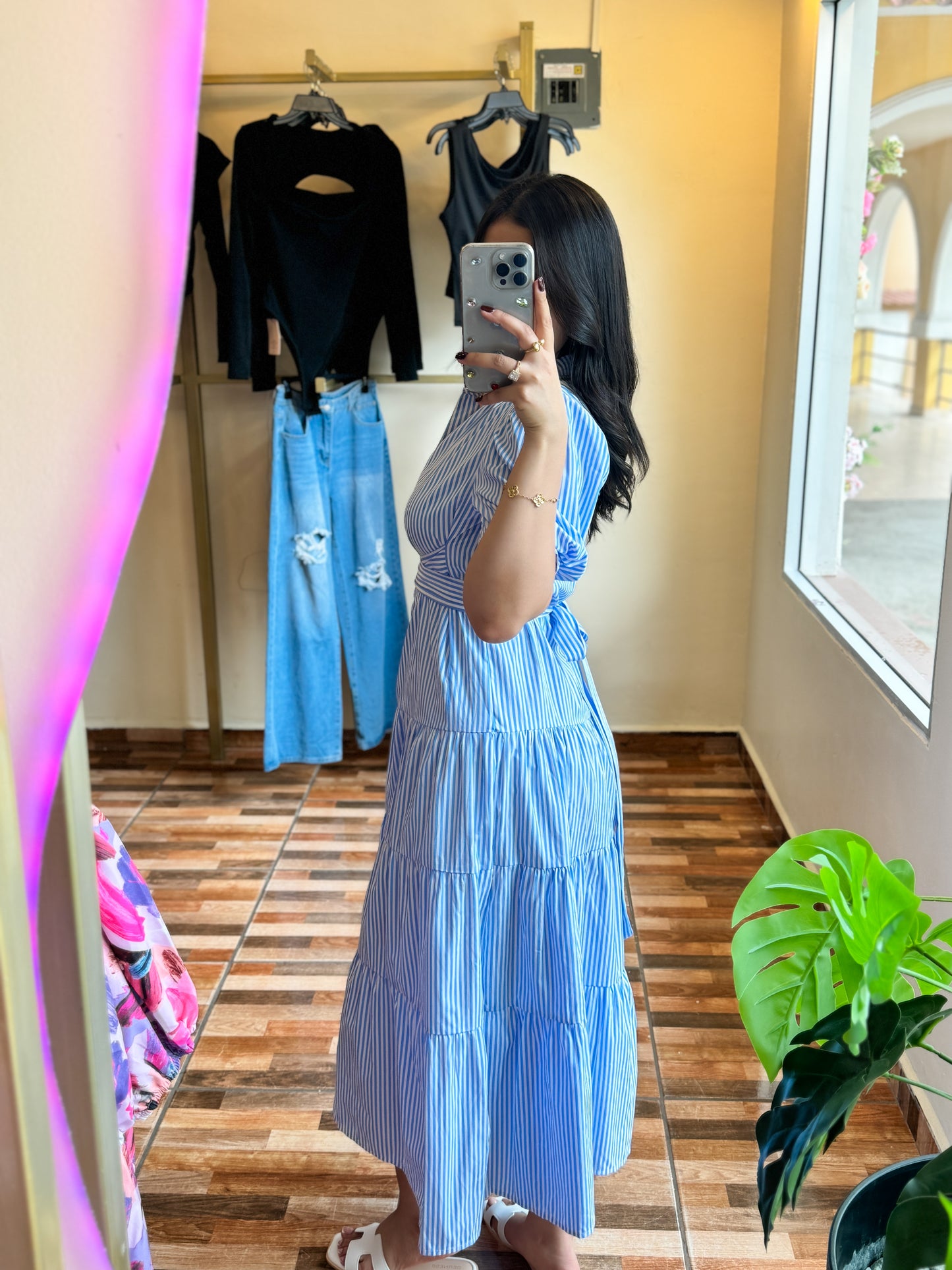 Maxi vestido líneas azules