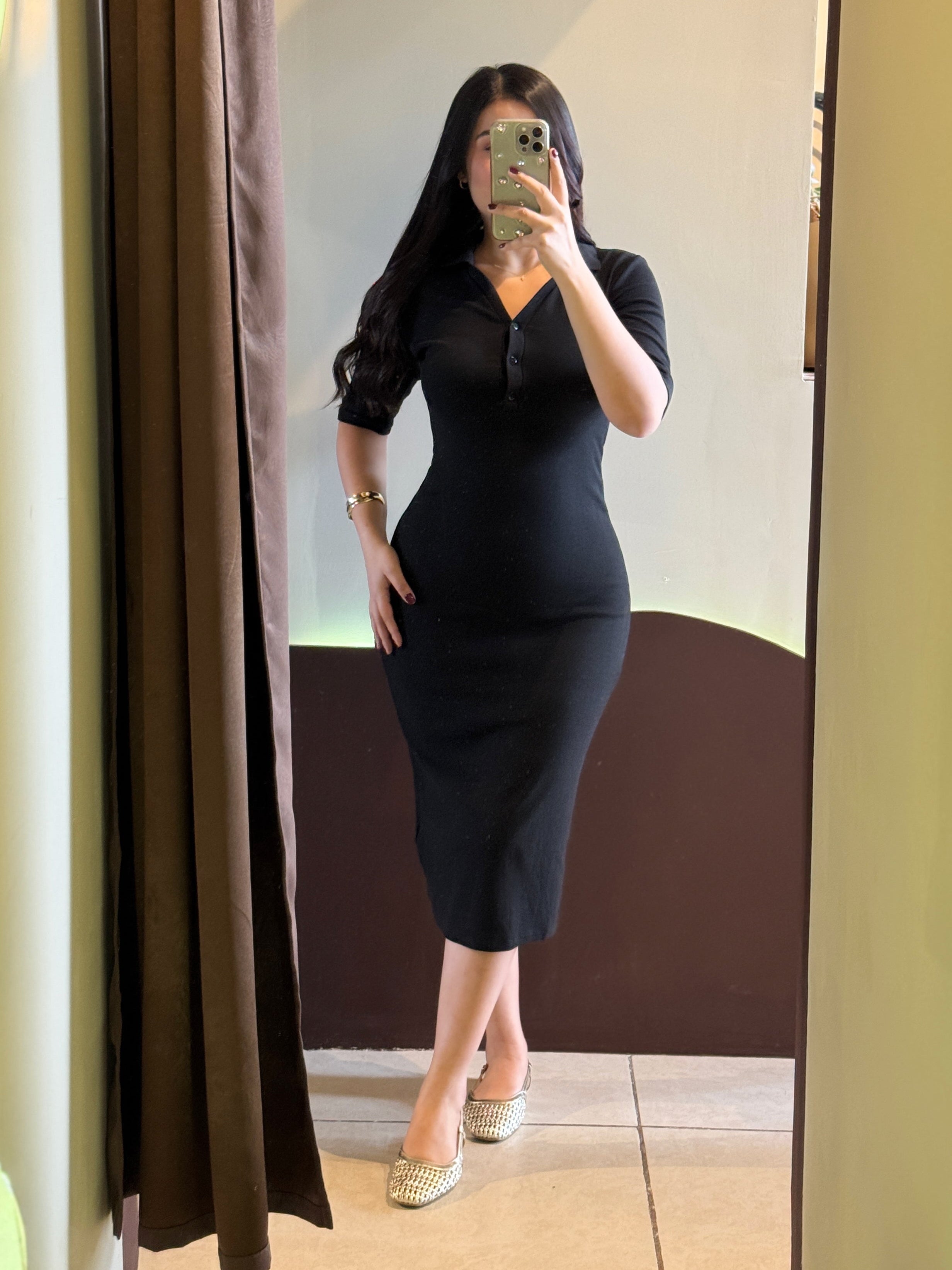 Vestido básico con cuello
