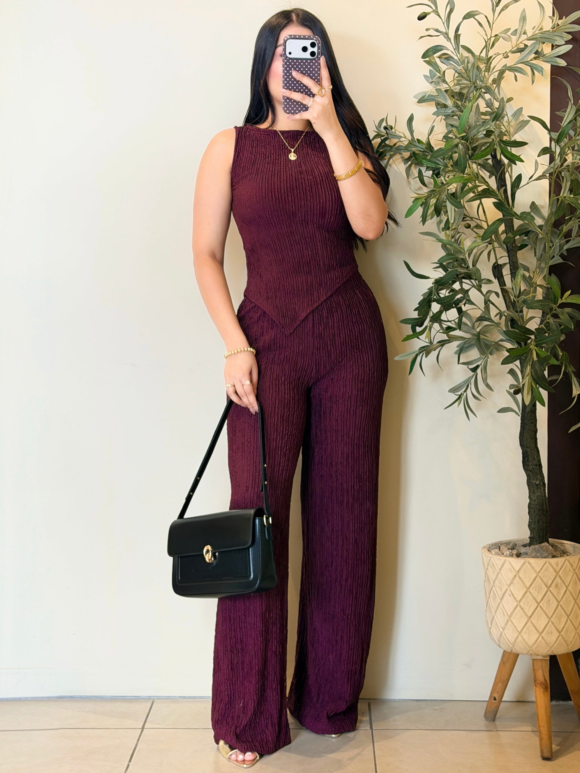 Conjunto pantalón y blusa