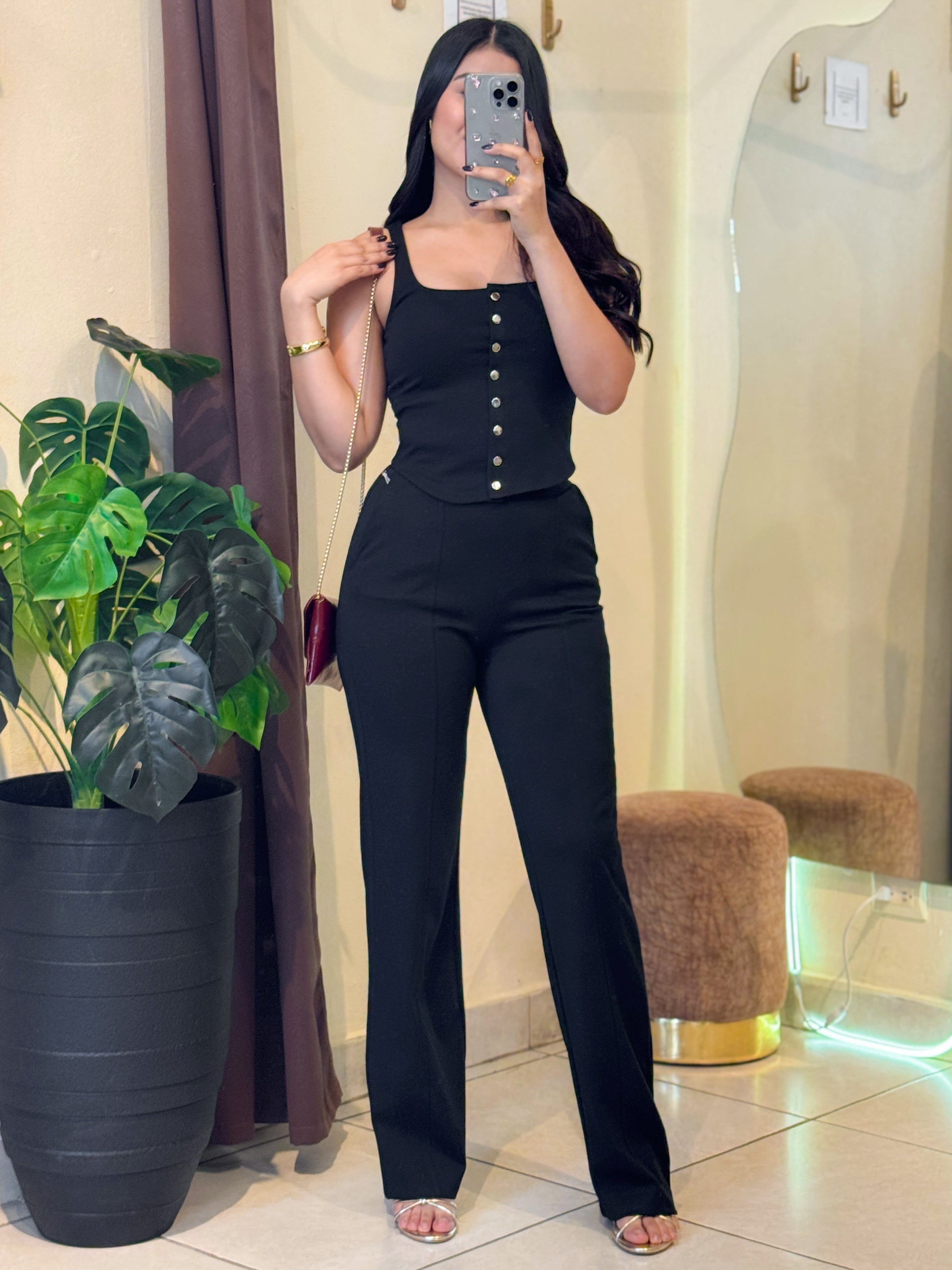 Conjunto vest y pantalón