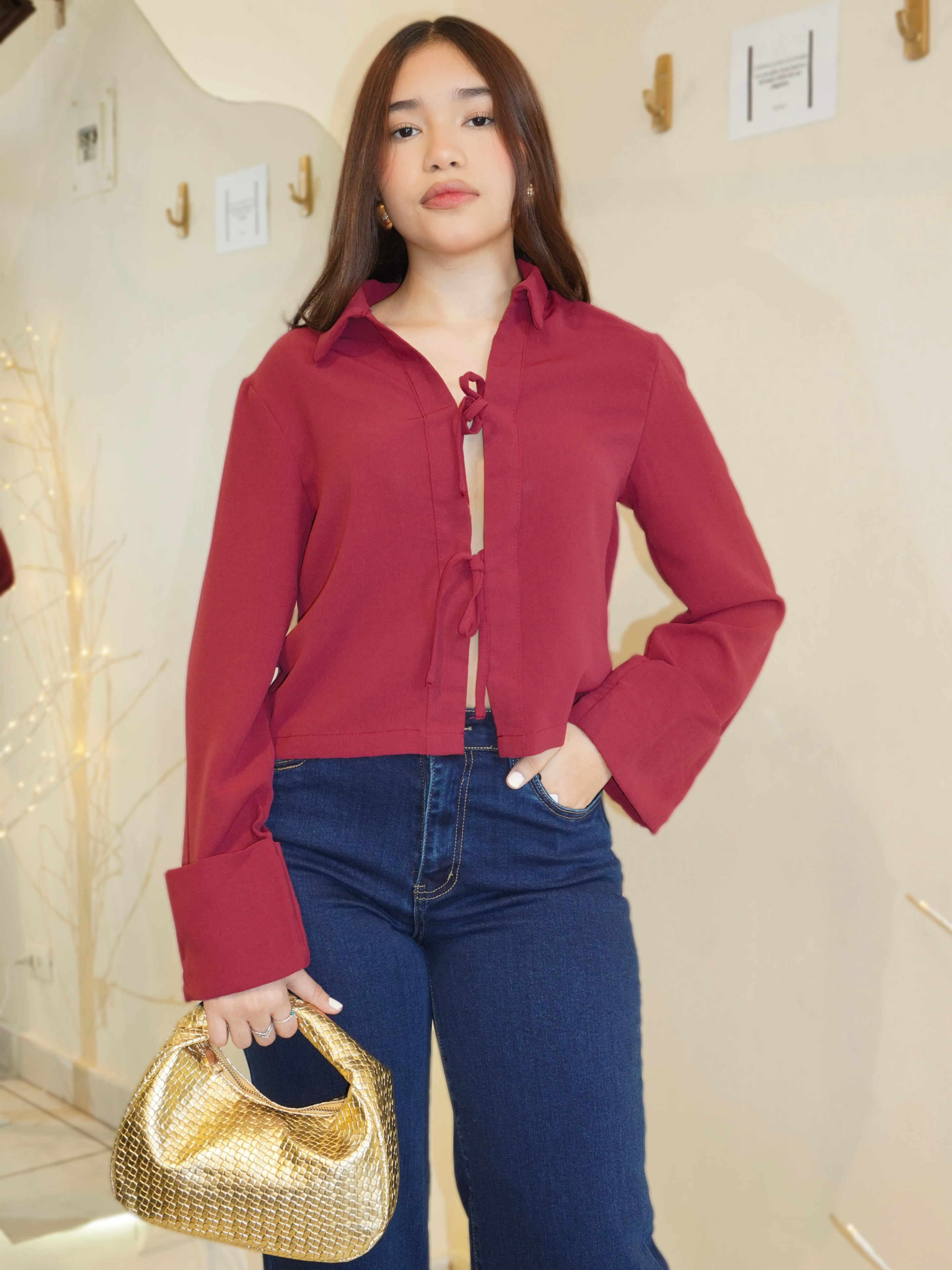 Blusa manga larga amarre frontal