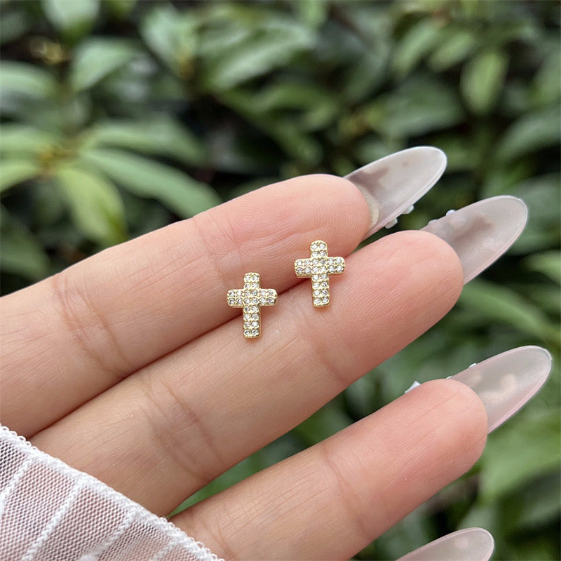 Aretes cruz