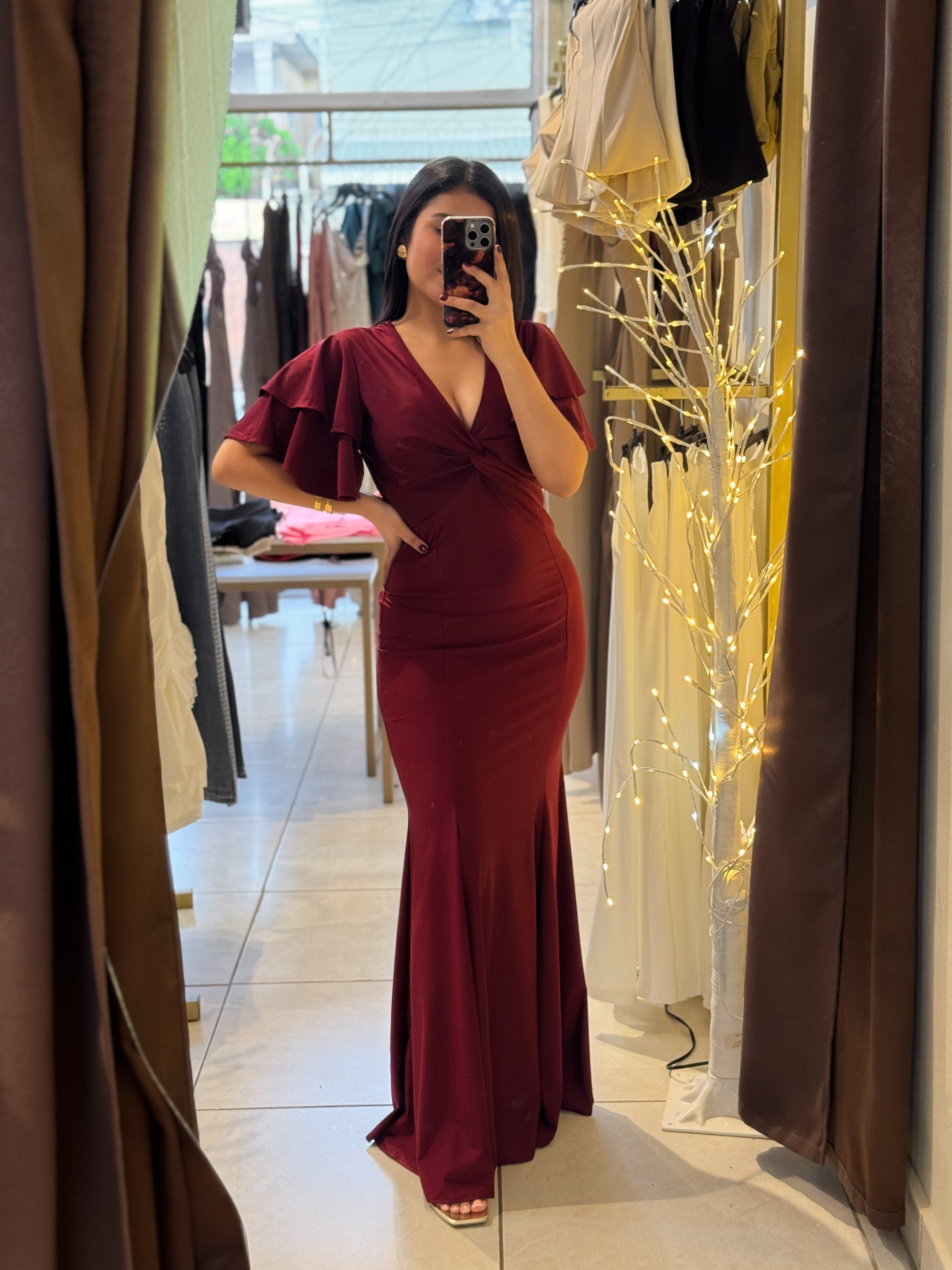 Vestido Borgoña de mangas