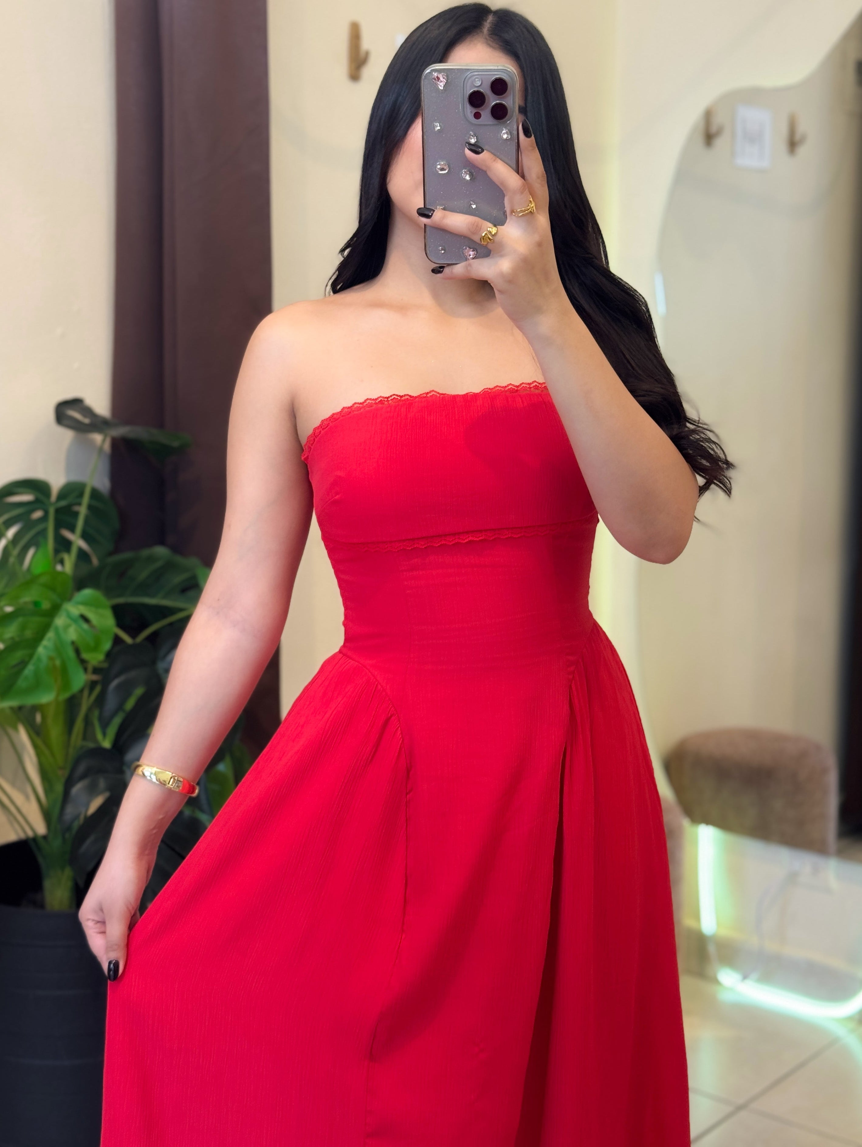 Vestido midi strapless