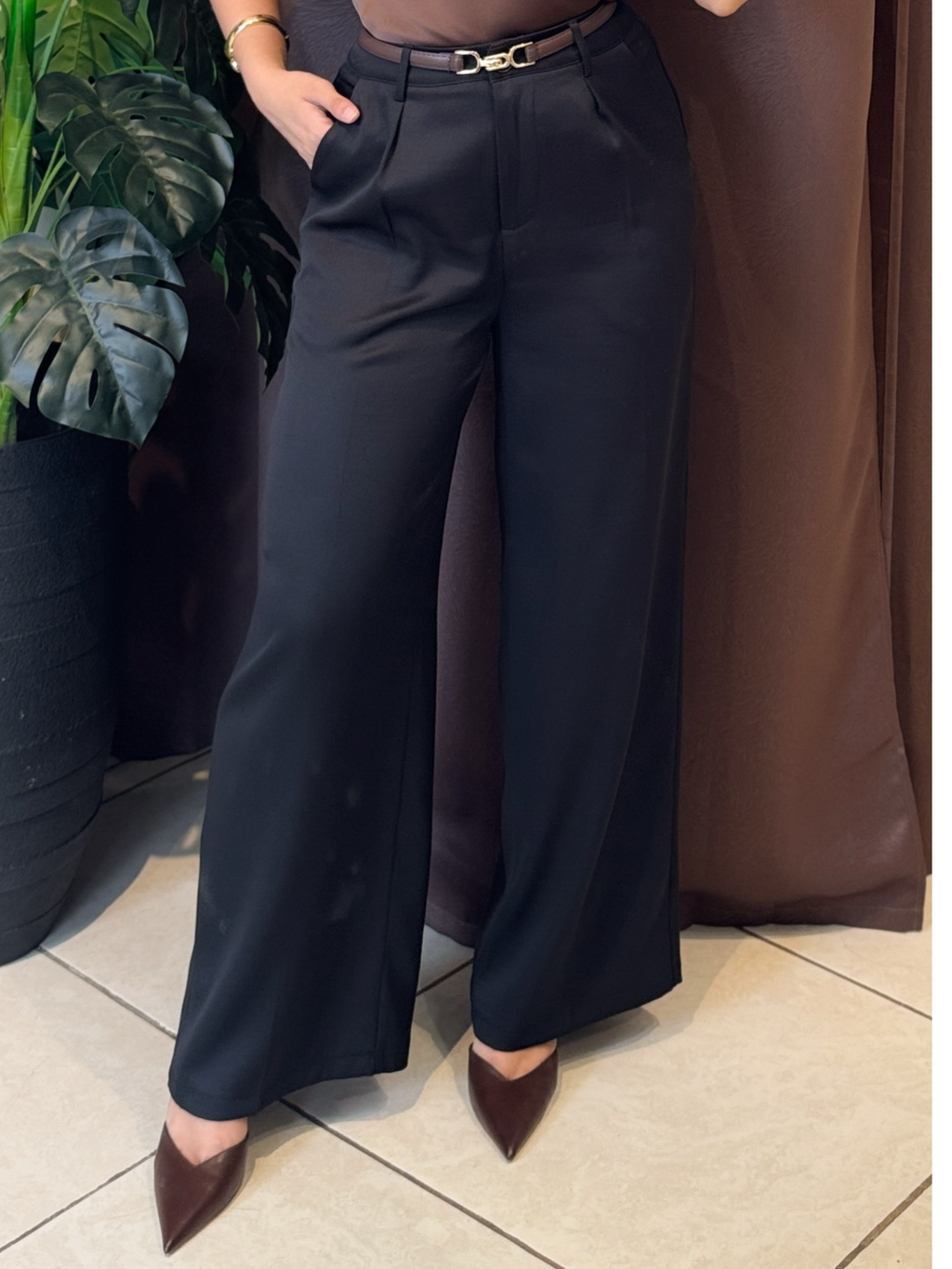Pantalón de tela corte recto