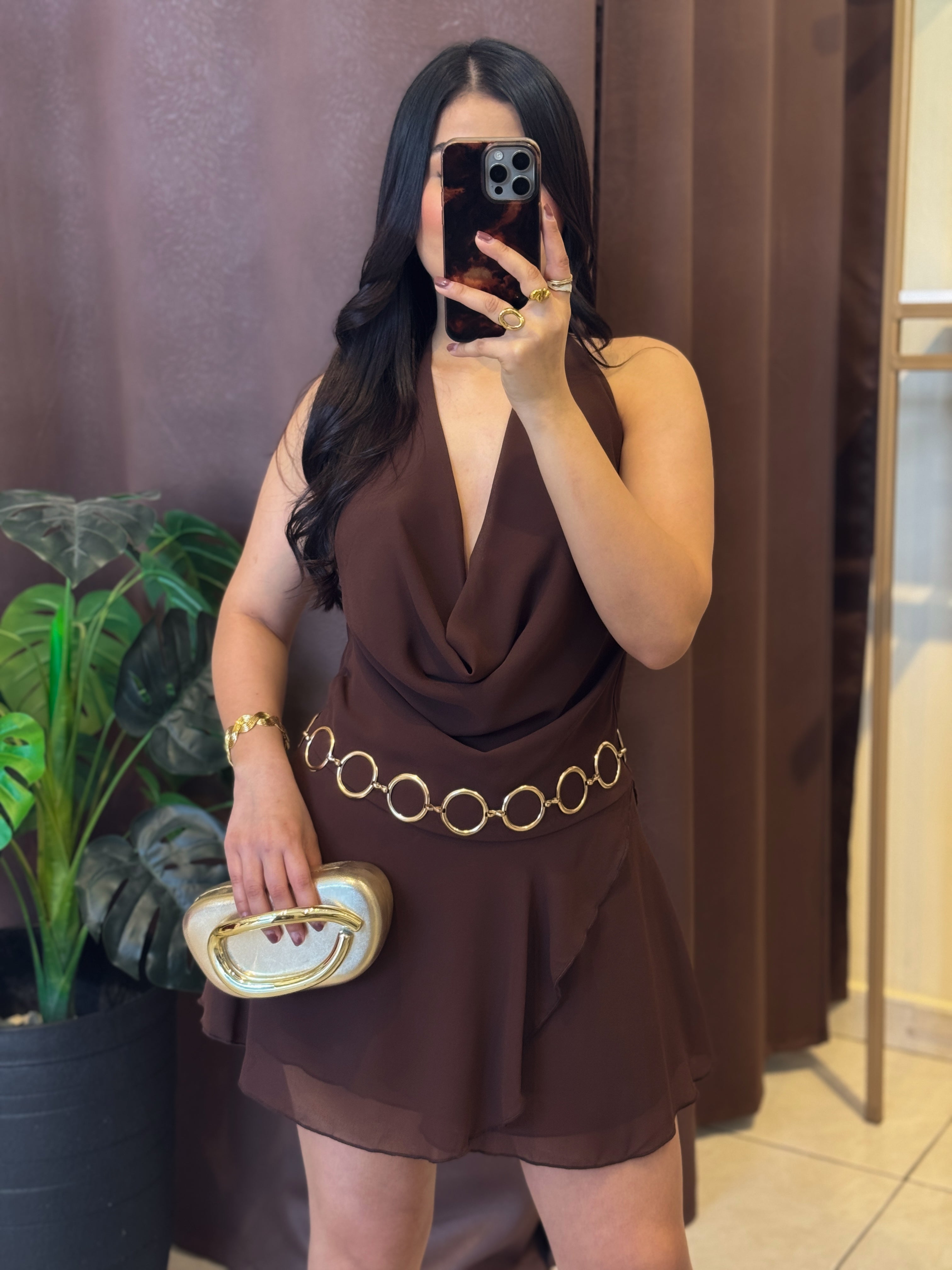 Vestido escote halter marrón