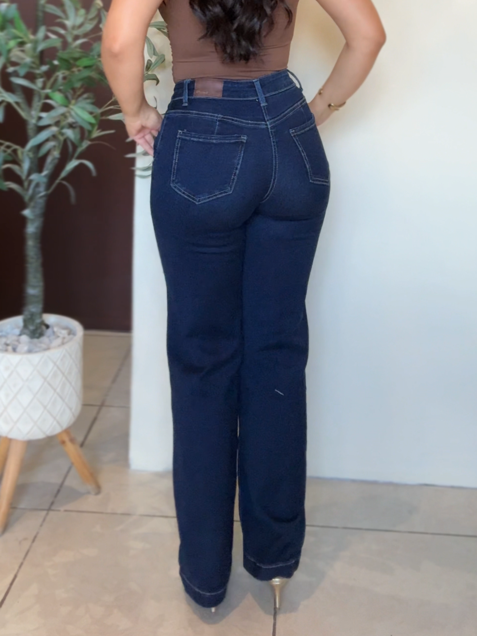 Wide Leg Jean