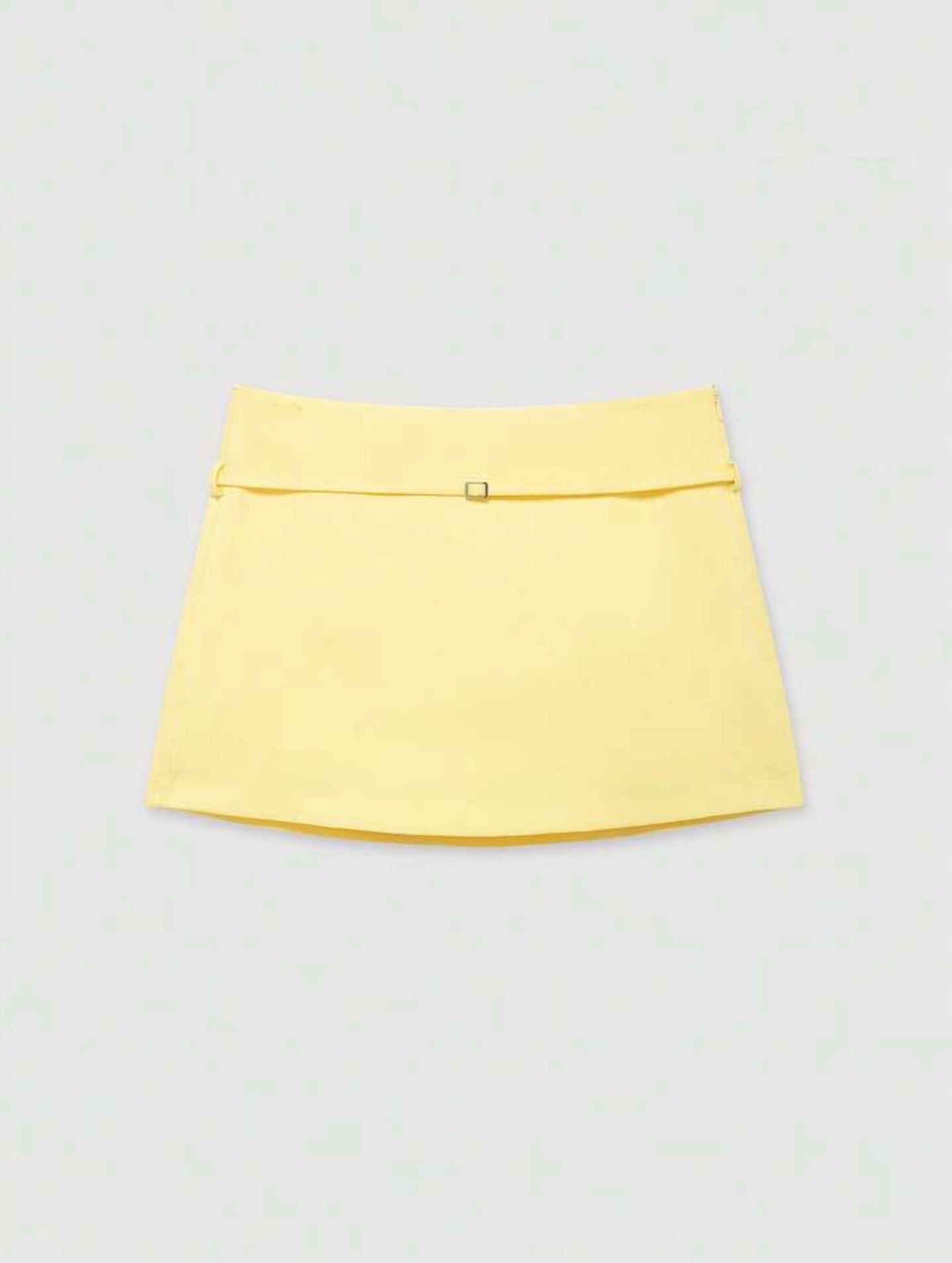 Falda short amarilla