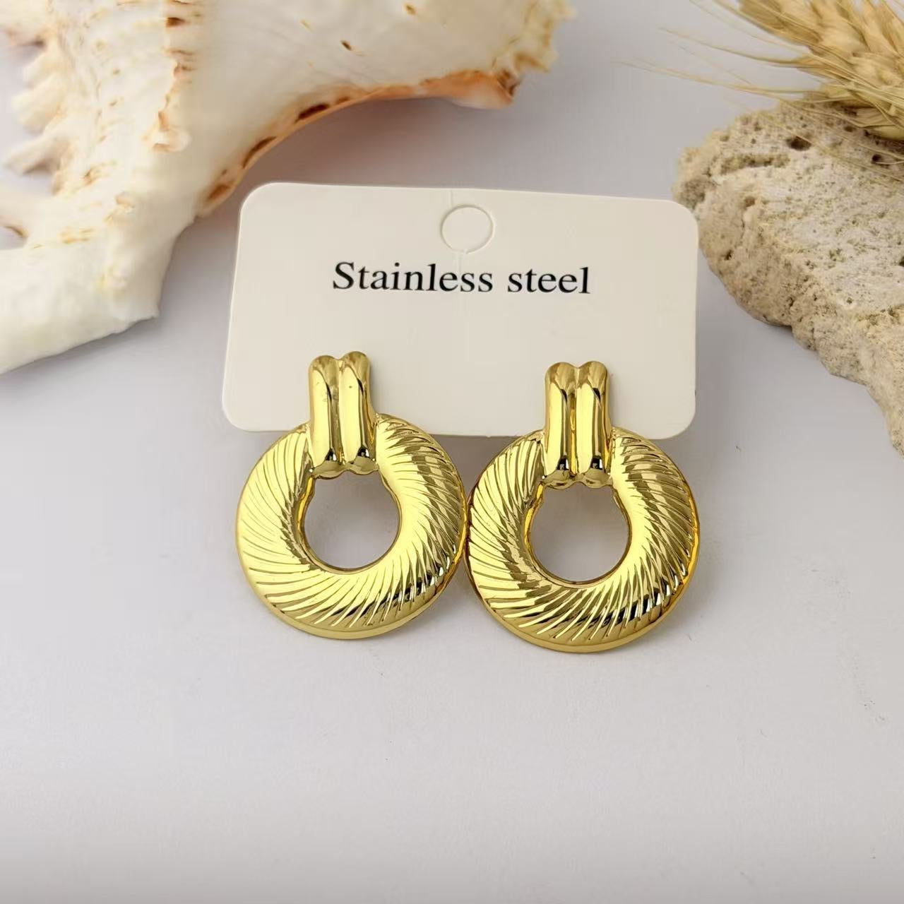 Aretes acero inoxidable