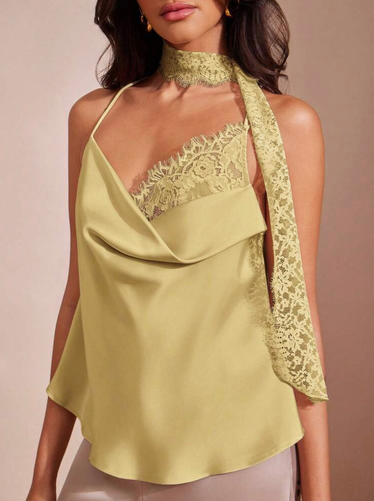Blusa satinada verde lima