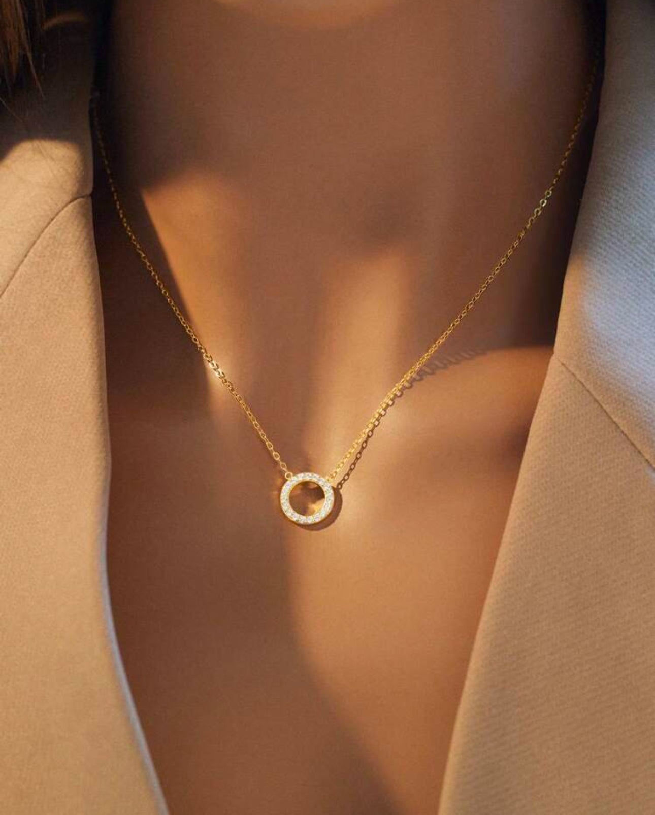 Cadena de plata círculo