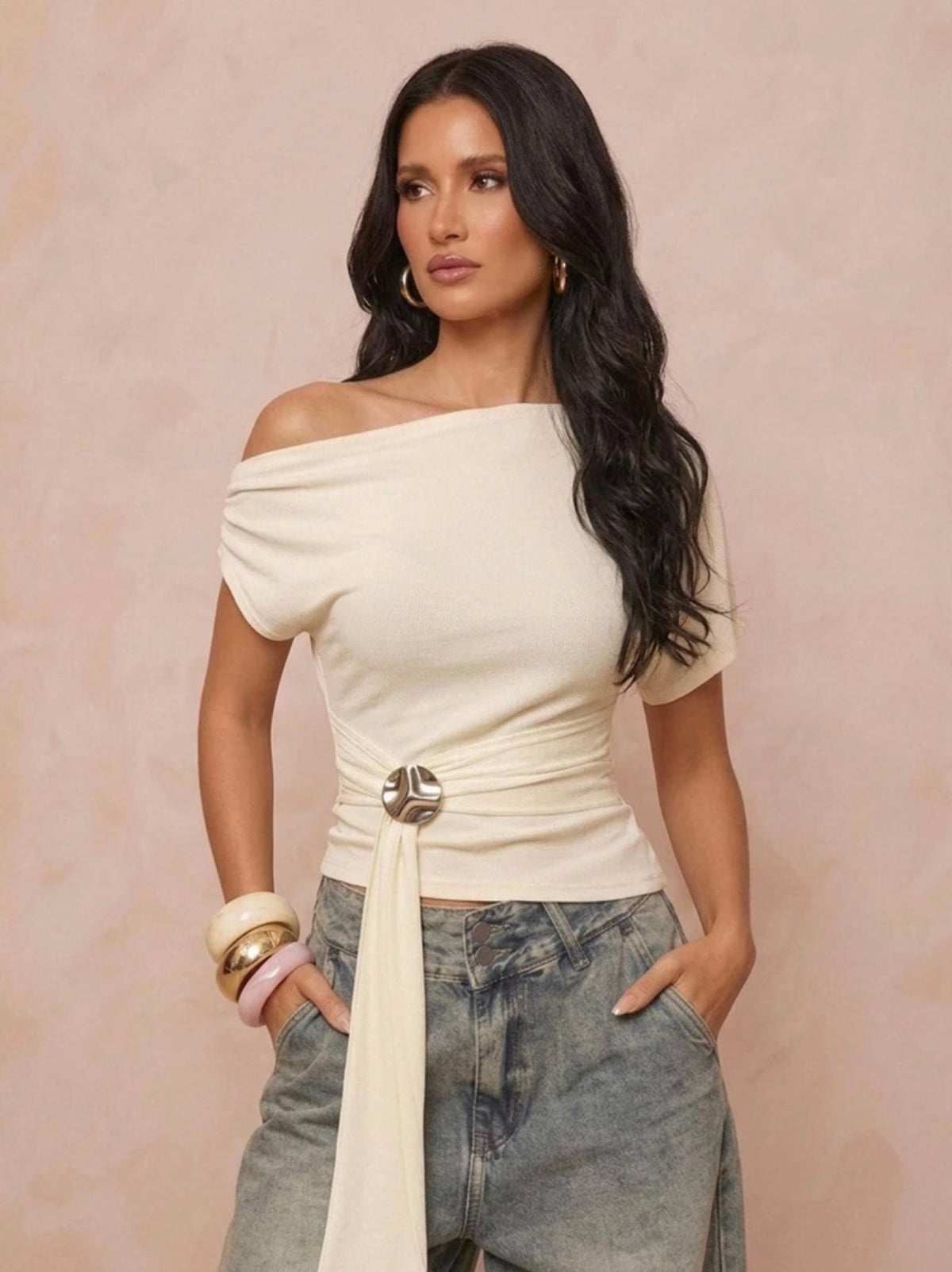 Blusa asimétrica detalle dorado